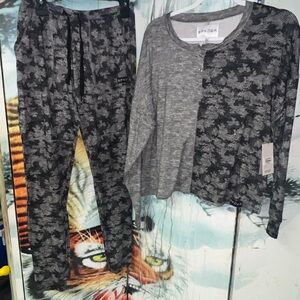 Spyder Heather Gray Activewear NWT